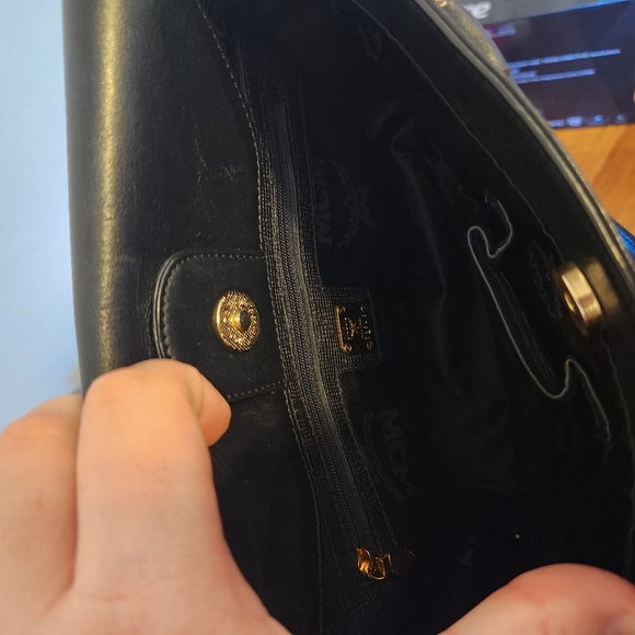 💯 AUTHENTIC MCM MINI BAG - Picture 9 of 11